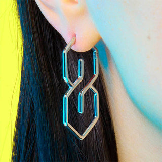 S-Thing Earring: Silver / Single